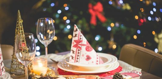Top 10 Tips To Avoid Overeating And Putting On Weight During Holidays Top 10 tips to avoid overeating during holidays