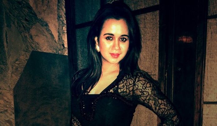 Gunjan-Pant-bhojpuri-actress-2