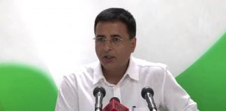 Parrikar Should Apologize For His Statement Insulting Armed Forces: Congress Surjewala - Parrikar Should Apologize - Congress