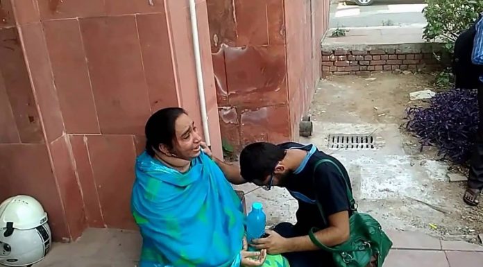 #WhereIsNajeeb : A Mother Wails, No One Hears WhereIsNajeeb Find Najeeb