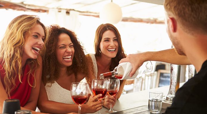 Today’s Women Not Far Behind Men In Drinking Habits women drinking like men