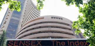 Demonetisation Blues – Sensex Closes At 6 Month Low sensex down due demonetisation