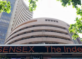 Demonetisation Blues – Sensex Closes At 6 Month Low sensex down due demonetisation