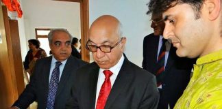 DeMonetisation Stress – British MP Calls On India To End Uncertainty Demonetisation Stress - British MP