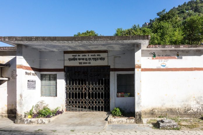 A ramshackle school in India