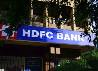 HDFC Bank Leads The Pack, Resumes Hefty Levies On Cash Transactions hdfc bank levies on cash transactions