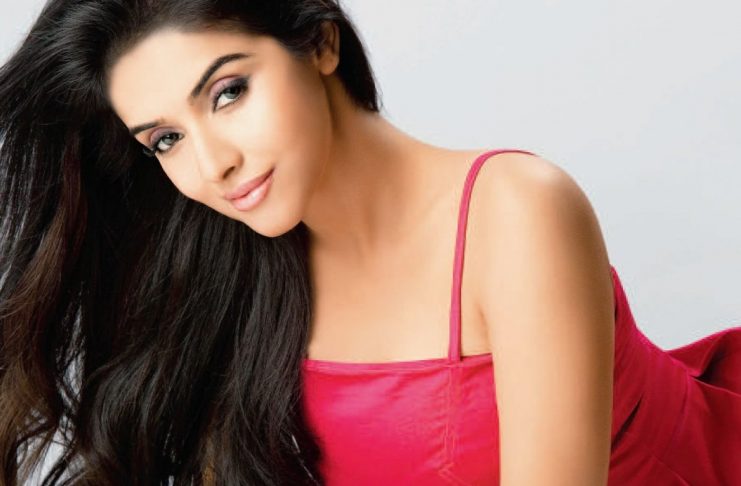 Asin - Hottest South Indian Actresses