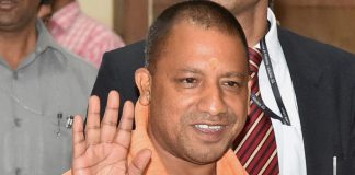 Adityanath’s Hospital Visit To Acid Survivor Gives Sneak Peak Into His Good Governance Intent chief-minister-yogi-adityanath
