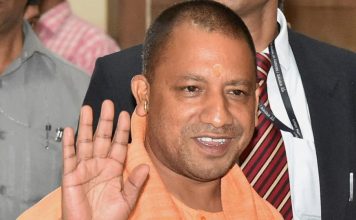 Adityanath’s Hospital Visit To Acid Survivor Gives Sneak Peak Into His Good Governance Intent chief-minister-yogi-adityanath