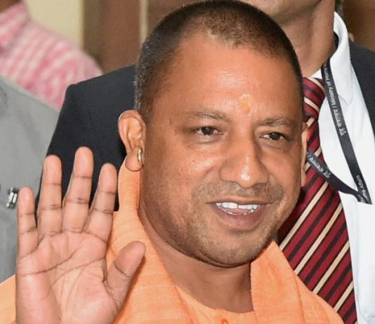 Adityanath’s Hospital Visit To Acid Survivor Gives Sneak Peak Into His Good Governance Intent chief-minister-yogi-adityanath