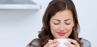 Losing Sense Of Smell Could Be Worrisome, New Study Suggests sense of smell