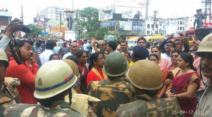 Barbaric Act in the Biggest Temple of Education – BHU Violence BHU Women Association condemns police lathi-charge