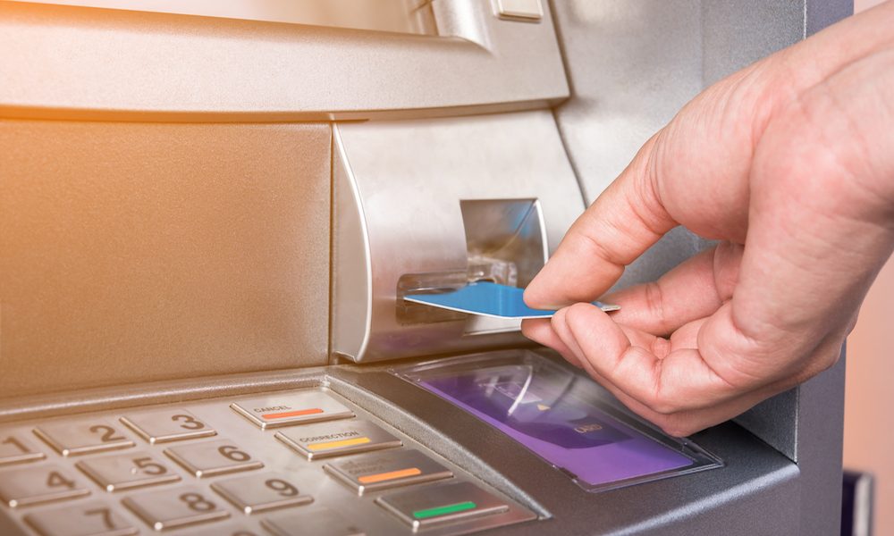 Robbers carry away ATM