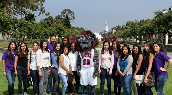 Perceptible Dip In International Students Heading To The USA international students enrollment take a dip in USA