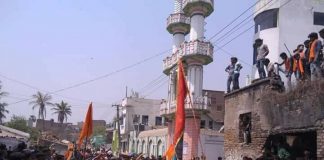 Violence Hits Parts Of Bihar & West Bengal As Armed Processions Defy Orders