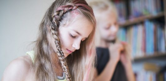 Girls In Urban India Attaining Early Sexual Maturity – Study indian girls early puberty sexual maturity