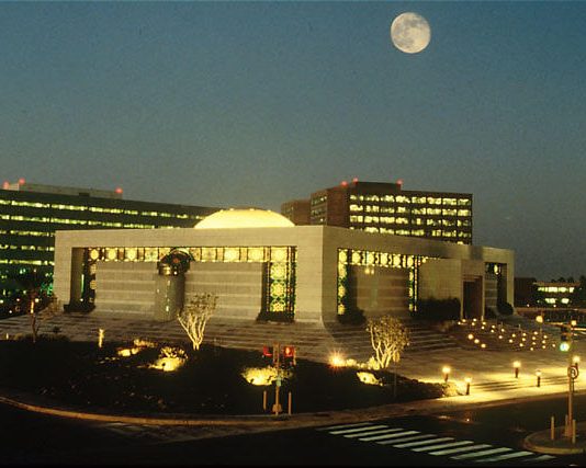 Company That Earns More Than Apple, Amazon & Google Combined Saudi Arabian Co. Aramco