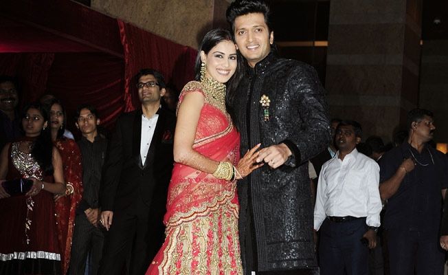 Genelia D'Souza - Riteish Deshmukh Top Most Romantic Couples