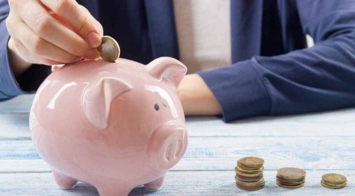 8 Easy Ways to Save Money And Build Up Your Bank Balance Easy ways to save money
