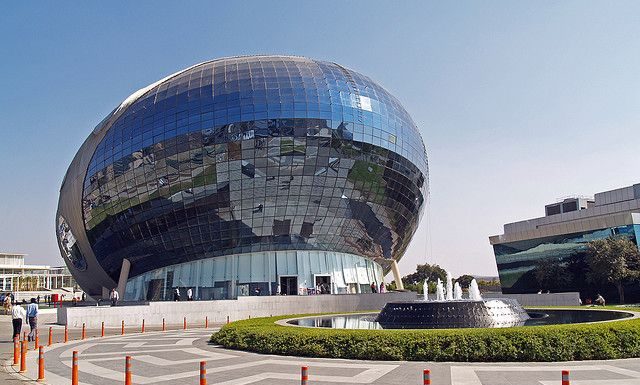 7 Reasons Why Pune Is The Best Place To Invest In Properties In India Invest in Properties in Pune - Infosys building