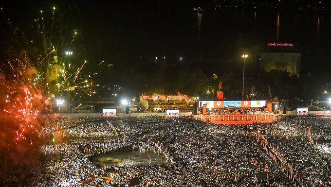 Maha Vikas Aghadi – Can it be a Turning Point in Indian Politics? Swearing in ceremony of Uddhav Thackeray - Maha Vikas Aghadi