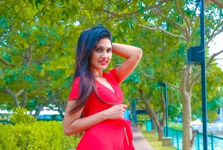 Sherry Minally Perera - Best Srilankan Model