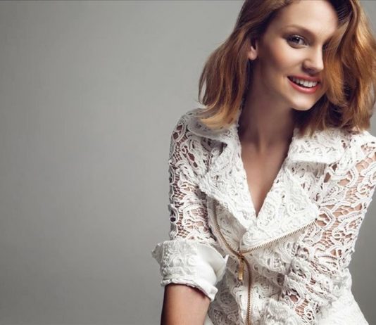 Top 10 Most Beautiful & Hottest Turkish Actresses & Models | N4M Reviews Farah-Zeynep-Abdullah