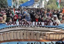 Scores Of Anti-CAA Protesters Injured Trying To March To Indian Parliament – Delhi Jamia Millia Students Marching to The Indian Parliament