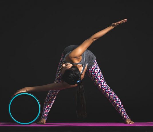 Top Most New Age Fitness Techniques Recommended For You Spinal Twist - New Age Fitness Techniques