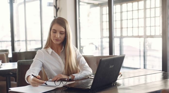 How to Write an Analytical Essay Fast and Easy Analytical essay writing