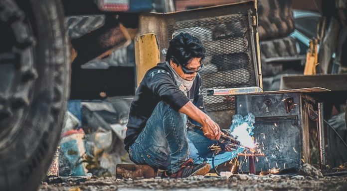 Workers’ Rights Set To Diminish As Labour Laws Make Way For Recovery | India Indian Labour Laws