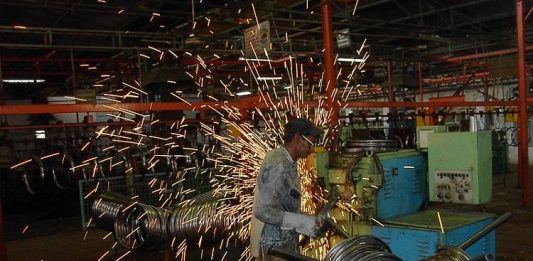 To Attract Investment, Karnataka In a First, Amends its Industries (Facilitation) Act