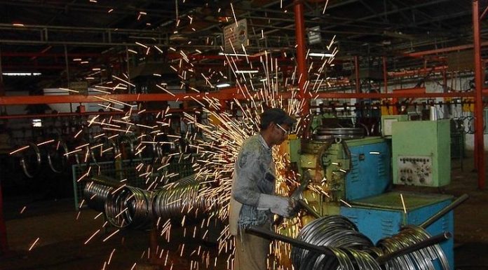 To Attract Investment, Karnataka In a First, Amends its Industries (Facilitation) Act