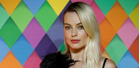 Top 10 Most Beautiful & Hottest Australian Actresses & Models Margot Robbie - Top Most Beautiful Australian Actress