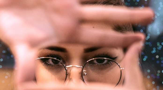 Three Best Contact Lens Brands for Beginners Best Contact Lens Brands