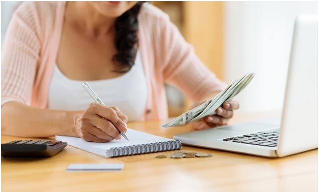 3 Money Moves To Make Once Graduating College Money Management after graduation