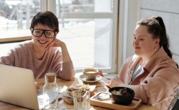 Foods To Eat And Foods To Avoid in PCOS Foods to Eat and Foods to Avoid in PCOS