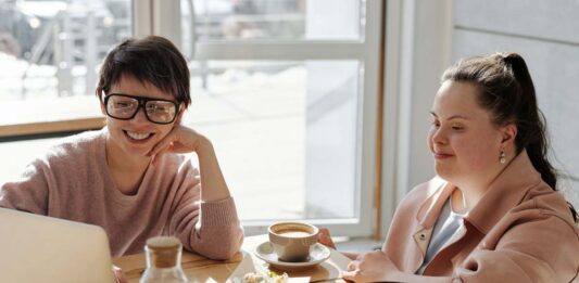 Foods To Eat And Foods To Avoid in PCOS Foods to Eat and Foods to Avoid in PCOS