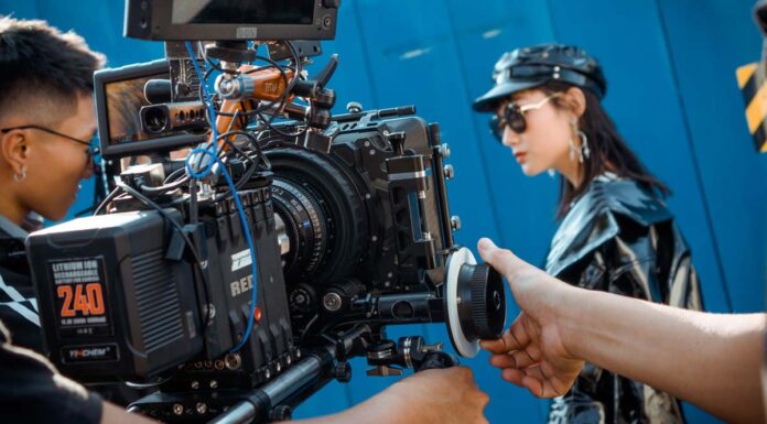 Why Setting Up Film City In Noida Should be a Welcome Step? Noida Film City - Yogi Adityanath - Bollywood