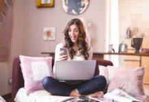 How To Stay Connected With Family That Lives In Another State Stay connected with family