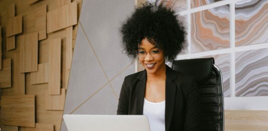 How Female Entrepreneurs In Africa Fight to Succeed Female Entrepreneurs in Africa