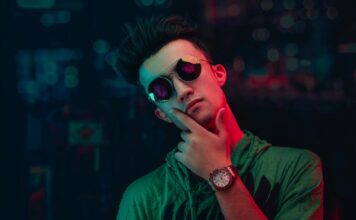 5 Uber-Cool Watches For Guys Who Like to Keep it Fun Uber-cool watches for guys