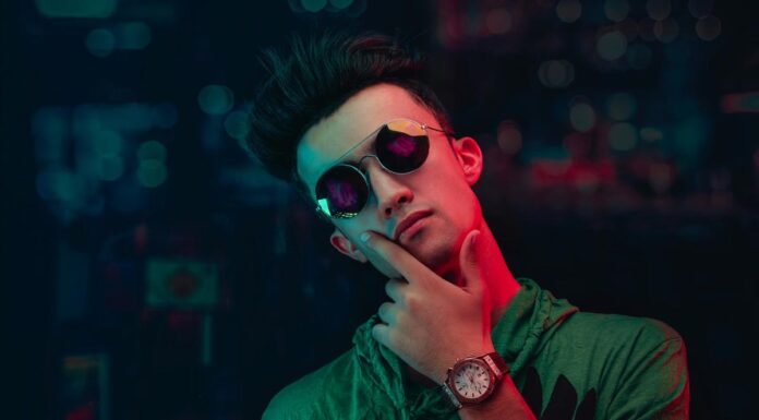 5 Uber-Cool Watches For Guys Who Like to Keep it Fun Uber-cool watches for guys