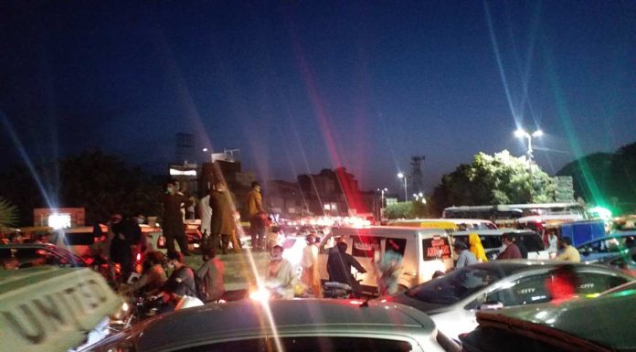 Islamic Fundamentalism Tightens Grip On Pakistan, As Covid19 Rages On Road Blocks - Sialkot