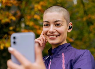 Best Course Of Therapy For Brain Cancer | 08 June, The World Brain Tumor Day A Smiling woman