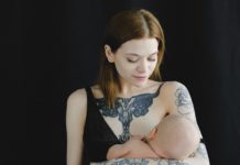 Know How Breastfeeding Helps in Post Pregnancy Weight loss Breastfeeding for weight loss