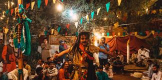 It Happens Only In India – The Idiosyncratic Us (Part 2) Idiosyncratic Indians