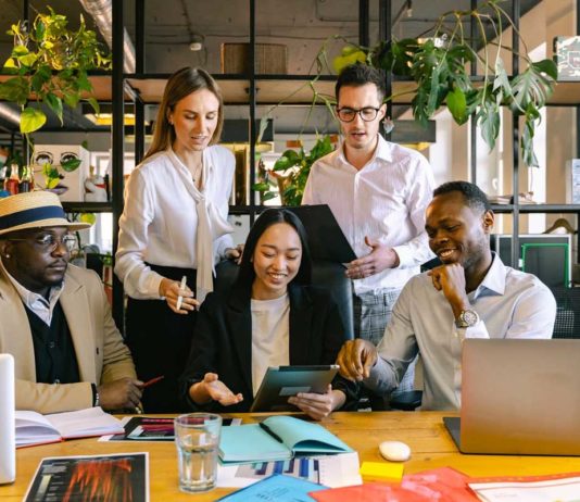 Which Are The Best Employee Training Tools For Your Business? Best Employee Training Tools