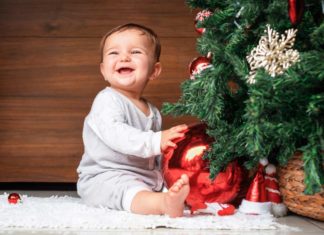 4 Ways To Plan For Holidays With A New Family Member Kid - New family member