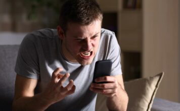 Do You Know Which Apps Slow Down Your Mobile And What To Do About It? Slow down of mobile